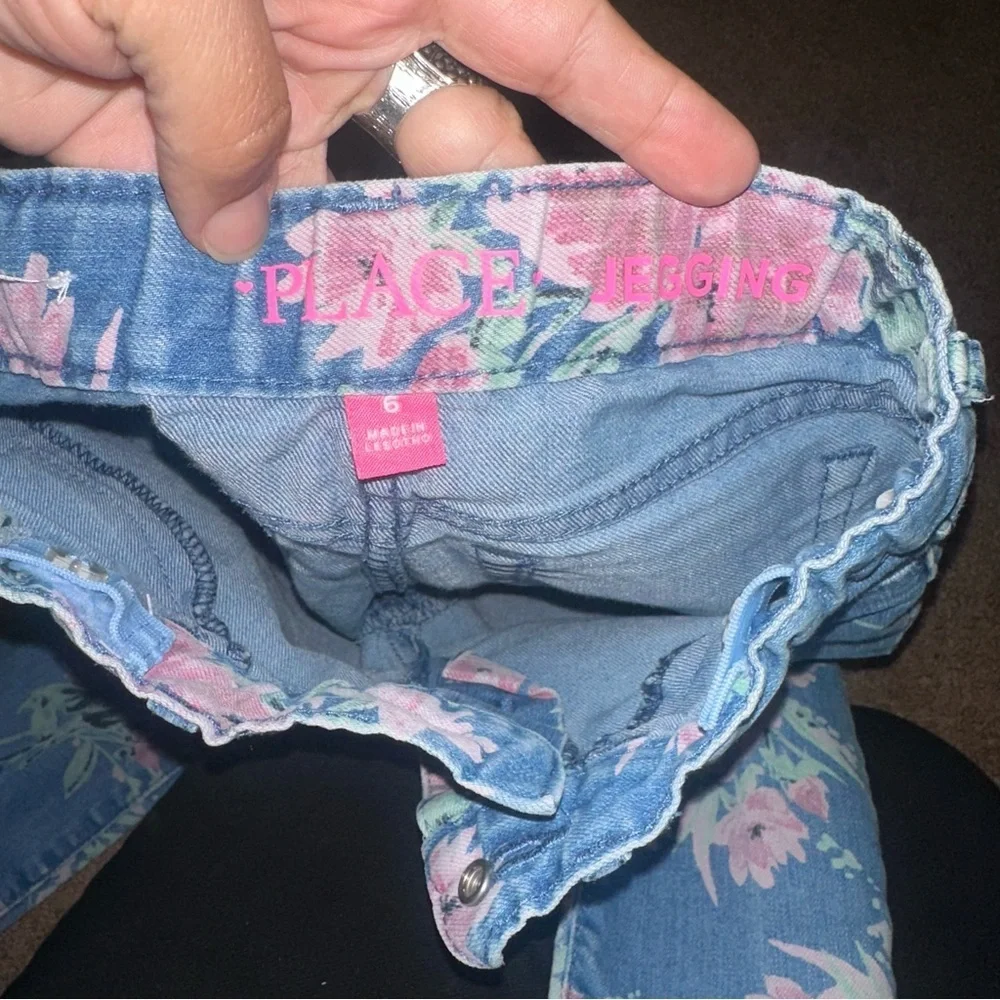 The Children's Place Jeans w/Pink Floral Design PM6